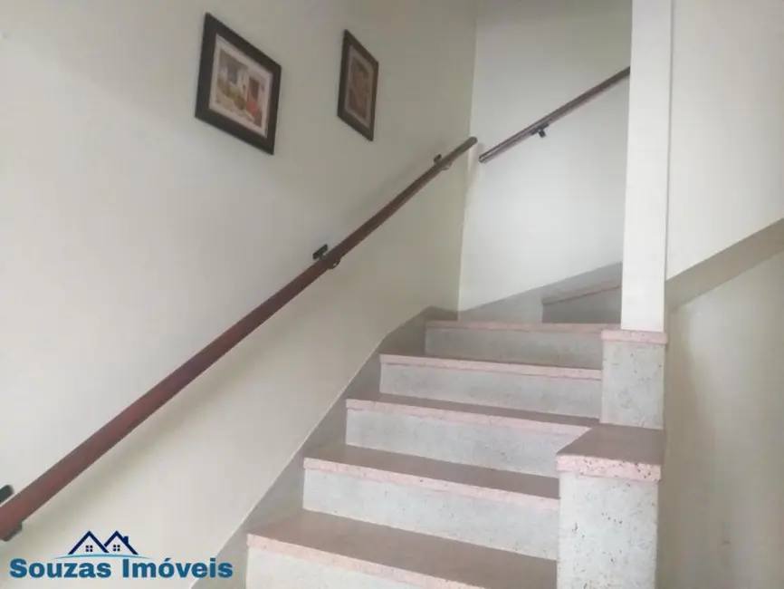 Sobrado com 2 quartos à venda, 110m2 em Vila Alzira, Santo Andre - SP - imagem 3 Foto 3 de Sobrado com 2 quartos à venda, 110m2 em Vila Alzira, Santo Andre - SP