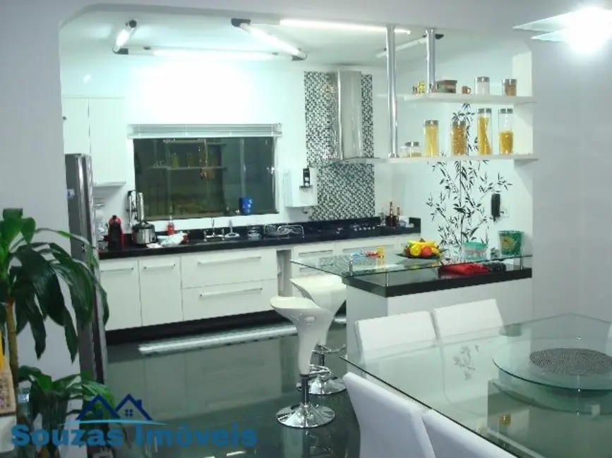 Foto 7 de Sobrado com 4 quartos à venda, 340m2 em Jardim Santo Antônio, Santo Andre - SP