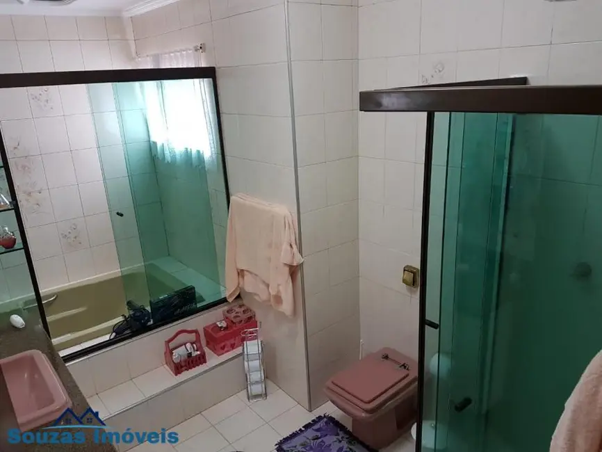 Foto 9 de Sobrado com 3 quartos à venda, 260m2 em Parque Capuava, Santo Andre - SP