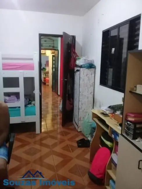 Sobrado com 2 quartos à venda, 242m2 em Vila Bela Vista, Santo Andre - SP - imagem 3 Foto 3 de Sobrado com 2 quartos à venda, 242m2 em Vila Bela Vista, Santo Andre - SP