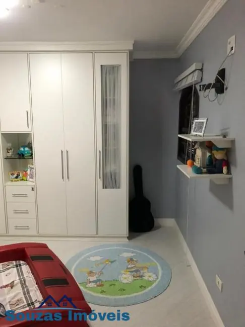 Sobrado com 4 quartos à venda, 204m2 em Parque Novo Oratório, Santo Andre - SP - imagem 4 Foto 4 de Sobrado com 4 quartos à venda, 204m2 em Parque Novo Oratório, Santo Andre - SP