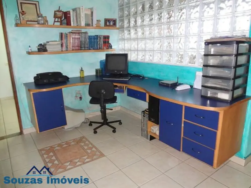 Foto 5 de Sobrado com 4 quartos à venda, 259m2 em Vila Clarice, Santo Andre - SP