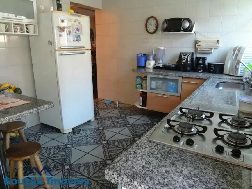 Foto 3 de Sobrado com 4 quartos à venda, 259m2 em Vila Clarice, Santo Andre - SP