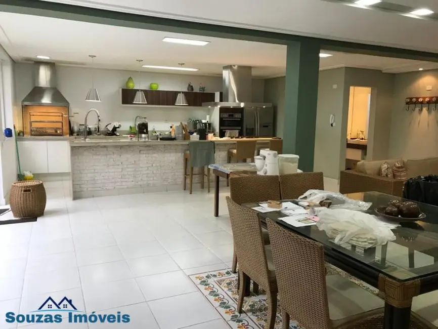 Sobrado com 3 quartos à venda, 247m2 em Jardim, Santo Andre - SP - imagem 7 Foto 7 de Sobrado com 3 quartos à venda, 247m2 em Jardim, Santo Andre - SP