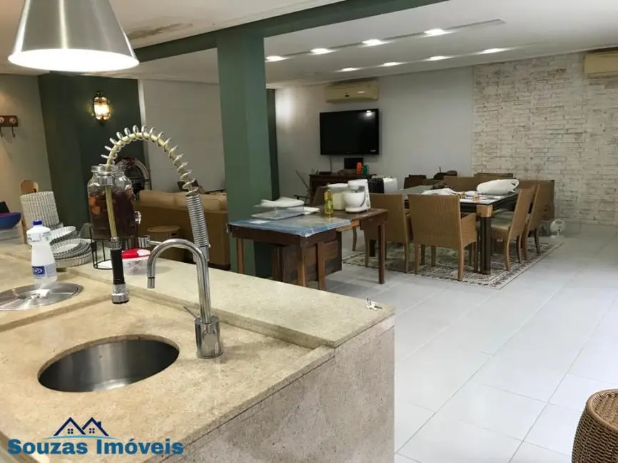 Sobrado com 3 quartos à venda, 247m2 em Jardim, Santo Andre - SP - imagem 9 Foto 9 de Sobrado com 3 quartos à venda, 247m2 em Jardim, Santo Andre - SP