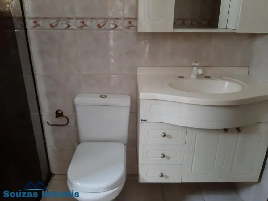 Sobrado com 3 quartos à venda, 193m2 em Jardim, Santo Andre - SP - imagem 5 Foto 5 de Sobrado com 3 quartos à venda, 193m2 em Jardim, Santo Andre - SP