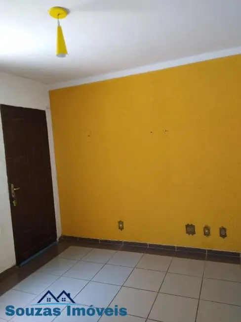 Foto 1 de Apartamento com 2 quartos para alugar, 49m2 em Jardim Santo André, Santo Andre - SP