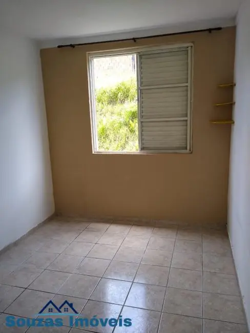 Foto 5 de Apartamento com 2 quartos para alugar, 49m2 em Jardim Santo André, Santo Andre - SP
