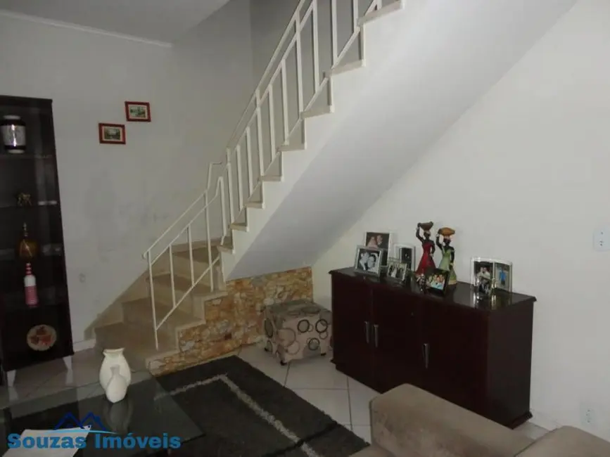 Foto 2 de Sobrado com 2 quartos à venda, 141m2 em Casa Branca, Santo Andre - SP