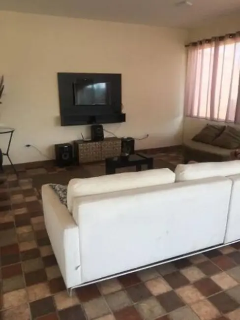 Foto 7 de Chácara com 2 quartos à venda, 1150m2 em Ville Saint James II, Campo Limpo Paulista - SP