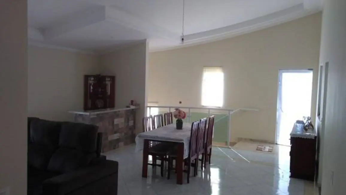 Foto 3 de Casa de Condomínio com 3 quartos à venda, 400m2 em Chácara Pai Jacó, Jundiai - SP