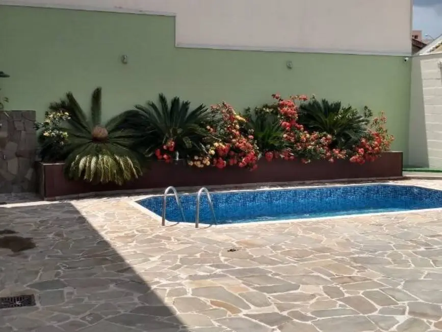 Casa com 3 quartos à venda, 400m2 em Jardim Paulista II, Jundiai - SP - imagem 2 Foto 2 de Casa com 3 quartos à venda, 400m2 em Jardim Paulista II, Jundiai - SP