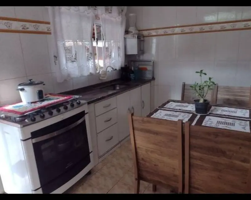 Foto 5 de Sobrado com 3 quartos à venda, 200m2 em Água das Flores, Jundiai - SP