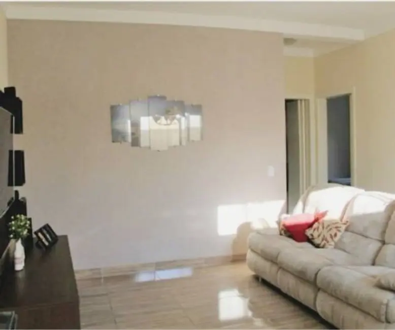 Casa com 2 quartos à venda, 162m2 em Bosque, Vinhedo - SP - imagem 2 Foto 2 de Casa com 2 quartos à venda, 162m2 em Bosque, Vinhedo - SP