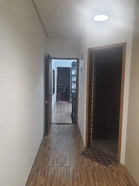 Foto 9 de Sobrado com 3 quartos à venda, 220m2 em Parque Internacional, Campo Limpo Paulista - SP