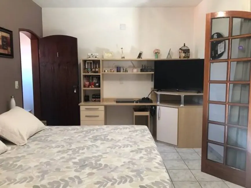Foto 8 de Casa com 3 quartos à venda, 250m2 em Ieiri, Varzea Paulista - SP