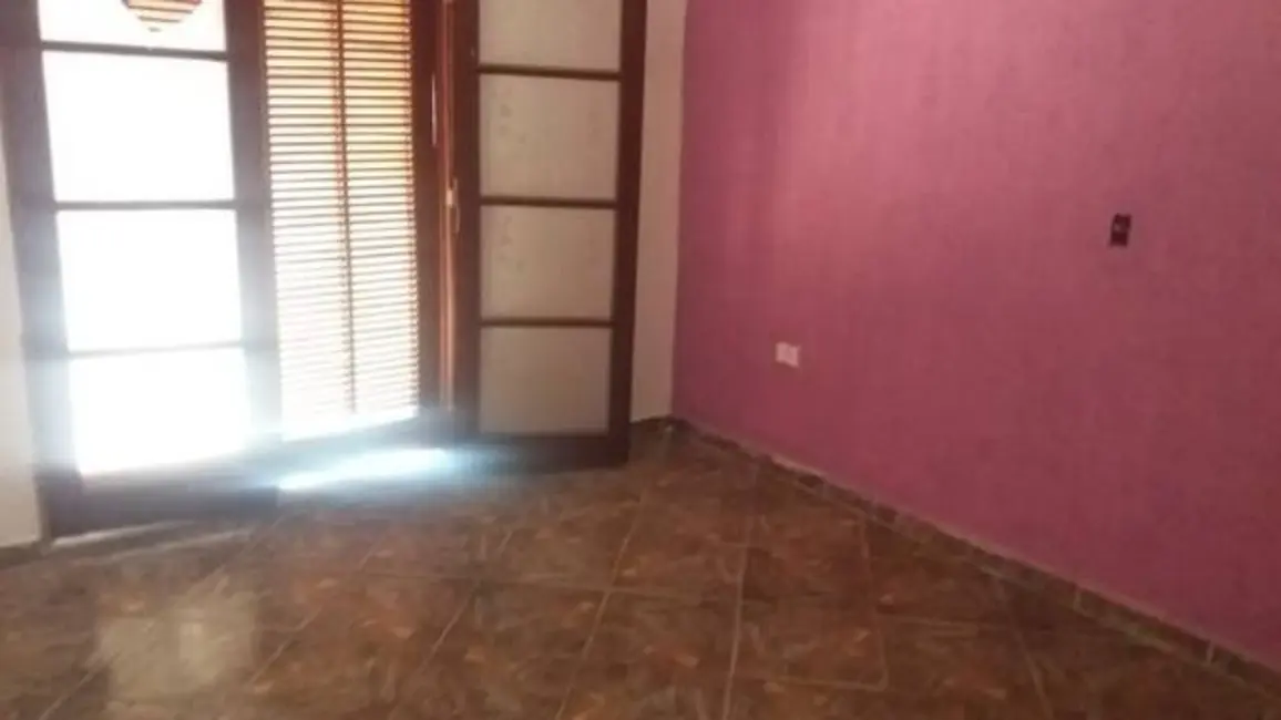 Foto 1 de Casa com 4 quartos à venda, 235m2 em Jardim Mirante, Varzea Paulista - SP