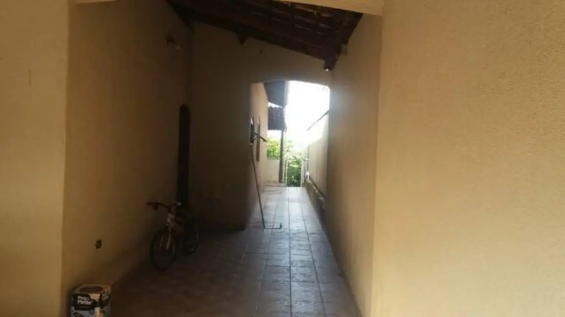 Foto 9 de Casa com 4 quartos à venda, 235m2 em Jardim Mirante, Varzea Paulista - SP