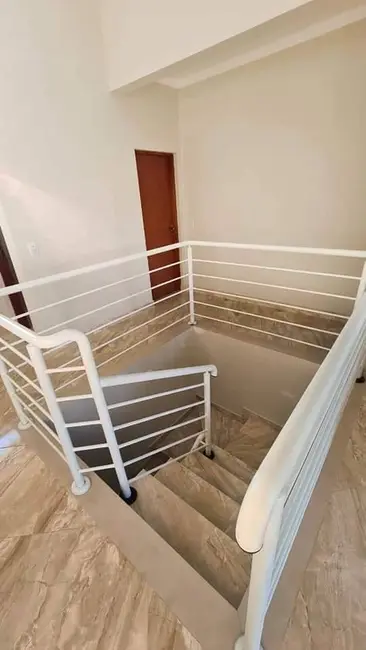 Foto 4 de Casa de Condomínio com 3 quartos à venda, 246m2 em Cabreuva - SP