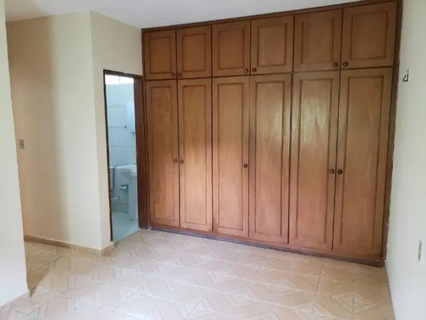Casa com 3 quartos à venda, 190m2 em Jardim Torres São José, Jundiai - SP - imagem 5 Foto 5 de Casa com 3 quartos à venda, 190m2 em Jardim Torres São José, Jundiai - SP