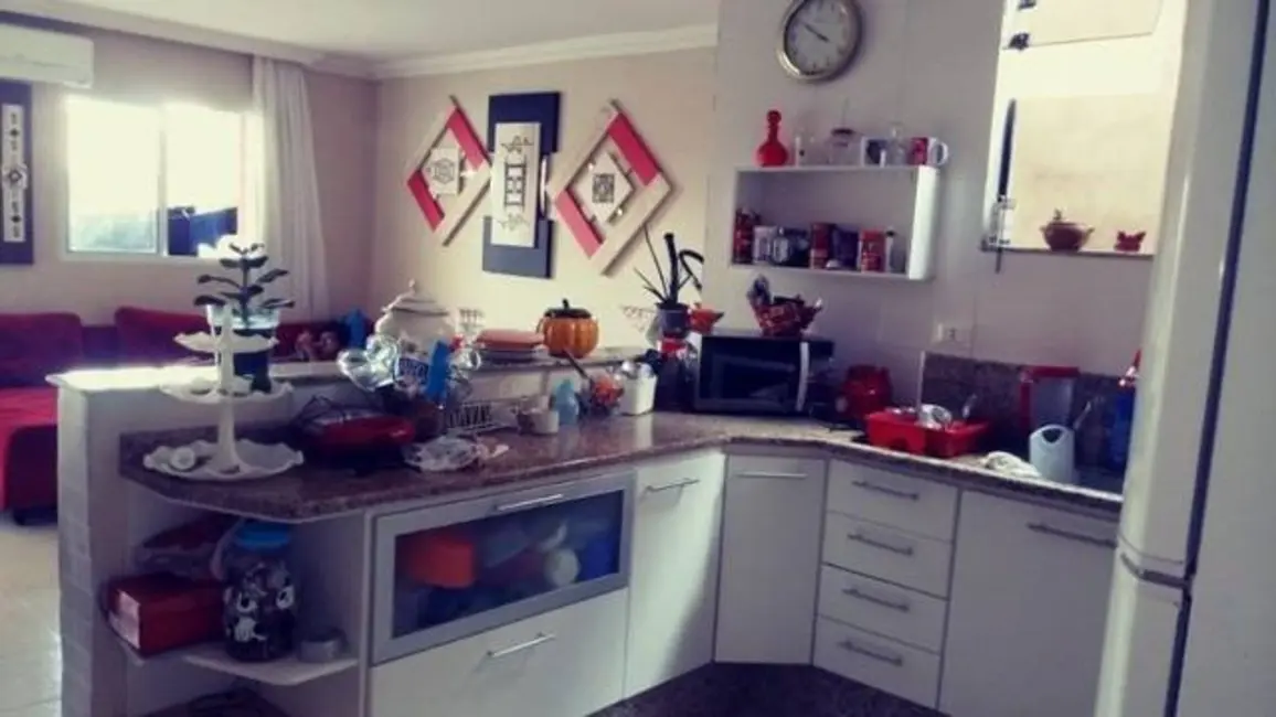 Casa com 3 quartos à venda, 175m2 em Jundiai - SP - imagem 4 Foto 4 de Casa com 3 quartos à venda, 175m2 em Jundiai - SP
