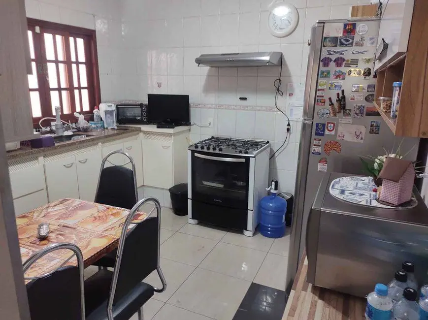 Casa com 3 quartos à venda, 180m2 em Vila Maringá, Jundiai - SP - imagem 2 Foto 2 de Casa com 3 quartos à venda, 180m2 em Vila Maringá, Jundiai - SP