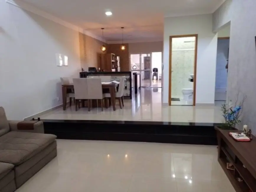 Foto 4 de Casa com 3 quartos à venda, 250m2 em Itupeva - SP