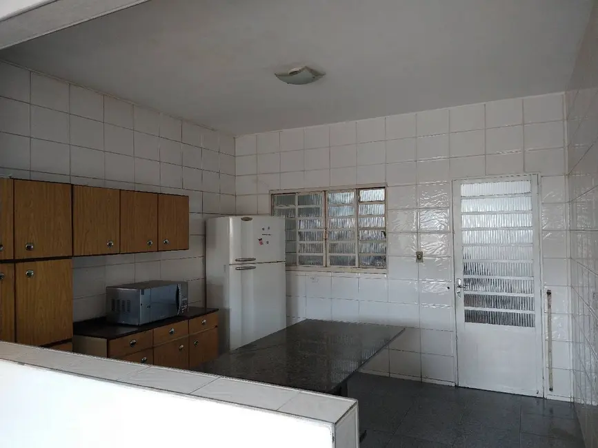 Foto 2 de Casa com 3 quartos à venda, 186m2 em Jardim Maria de Fátima, Varzea Paulista - SP
