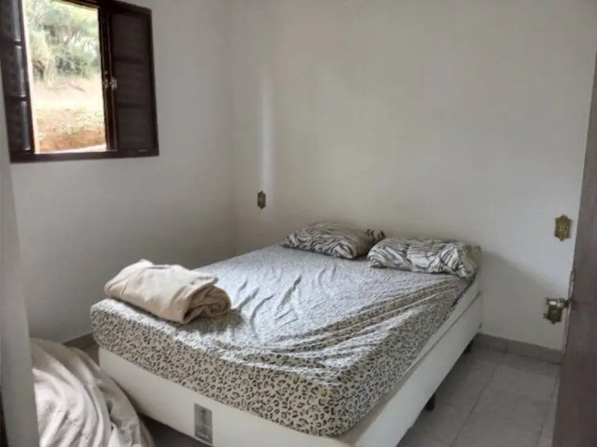Foto 5 de Chácara com 1 quarto à venda, 75m2 em Chácaras Clube Castanheiro, Varzea Paulista - SP