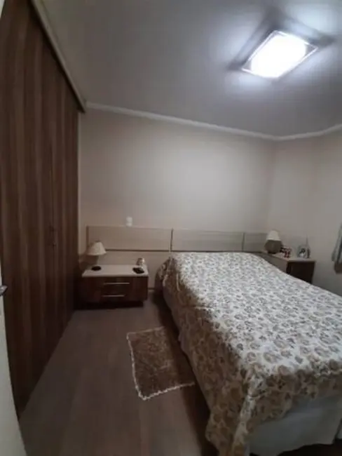 Foto 5 de Apartamento com 2 quartos à venda, 67m2 em Medeiros, Jundiai - SP