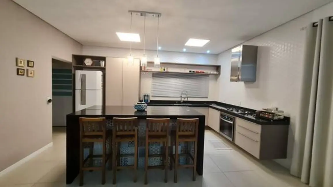 Sobrado com 2 quartos à venda, 134m2 em Itupeva - SP - imagem 2 Foto 2 de Sobrado com 2 quartos à venda, 134m2 em Itupeva - SP