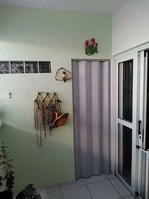 Casa com 3 quartos à venda, 159m2 em Jardim Copacabana, Jundiai - SP - imagem 3 Foto 3 de Casa com 3 quartos à venda, 159m2 em Jardim Copacabana, Jundiai - SP