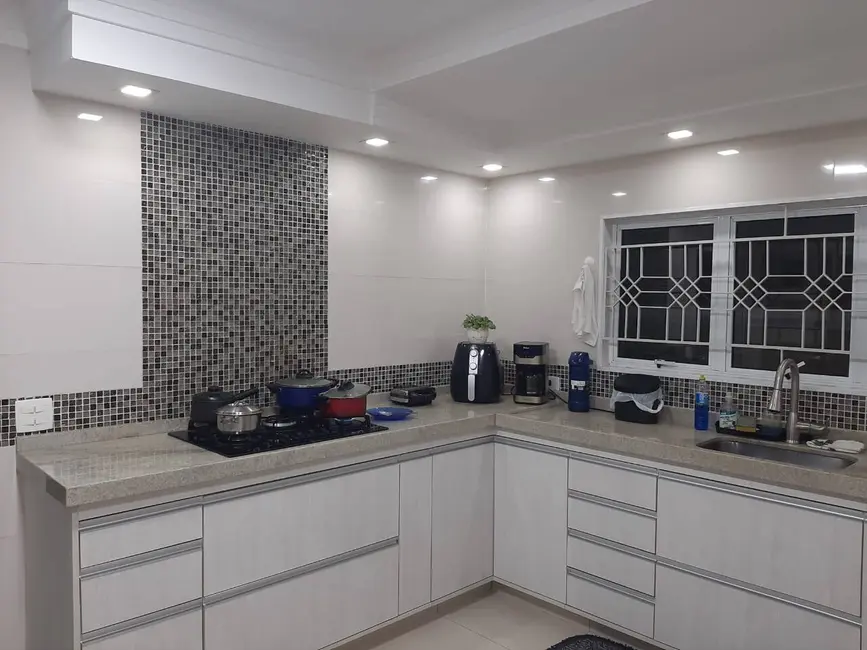 Casa com 3 quartos à venda, 161m2 em Jardim Ermida I, Jundiai - SP - imagem 3 Foto 3 de Casa com 3 quartos à venda, 161m2 em Jardim Ermida I, Jundiai - SP