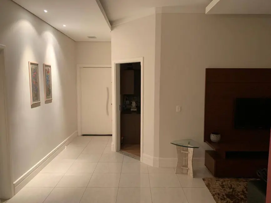 Foto 3 de Casa com 2 quartos à venda, 270m2 em Jardim Ermida I, Jundiai - SP