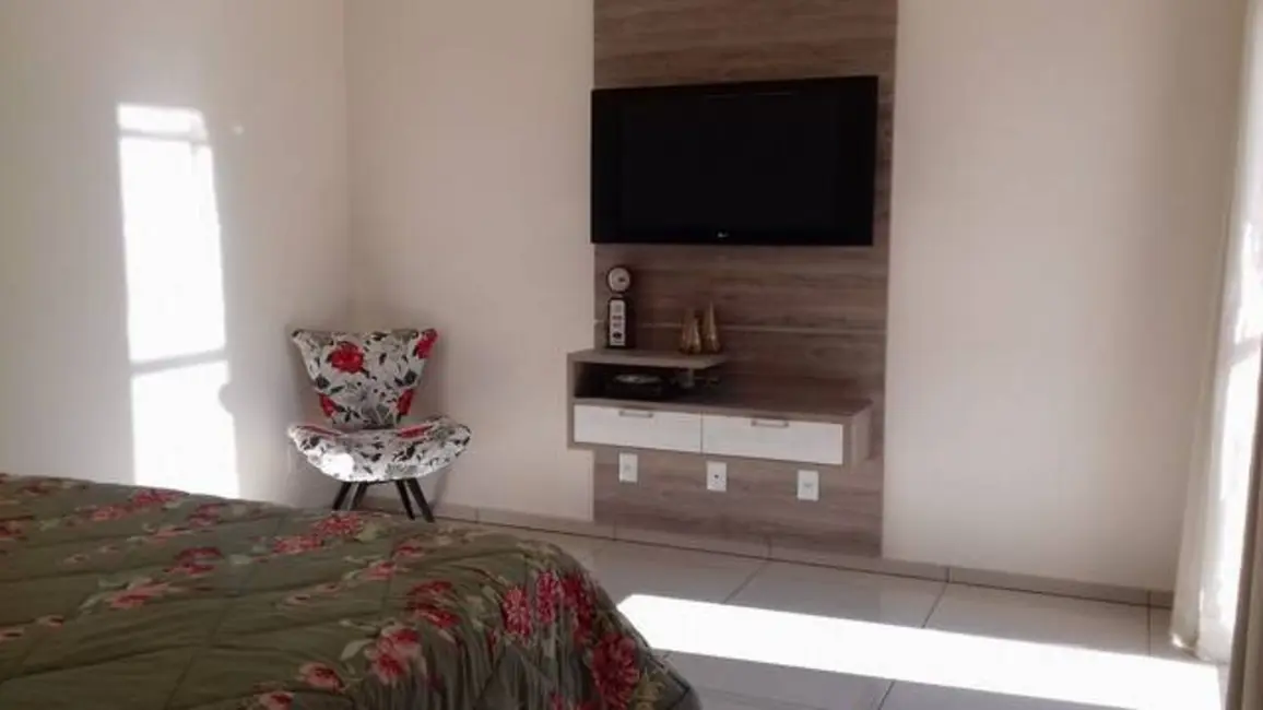 Casa com 3 quartos à venda, 290m2 em Jardim Colônia, Jundiai - SP - imagem 9 Foto 9 de Casa com 3 quartos à venda, 290m2 em Jardim Colônia, Jundiai - SP