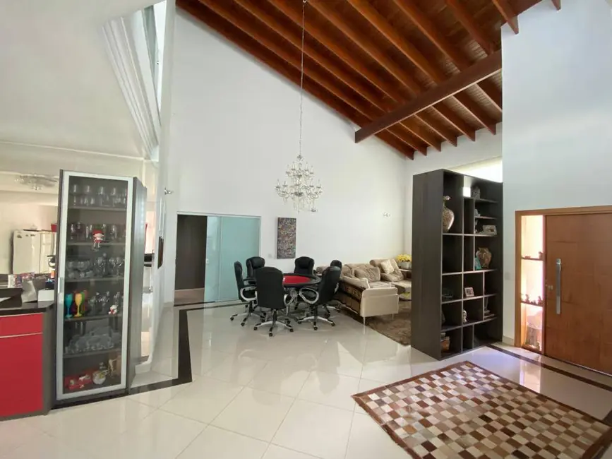 Casa de Condomínio com 5 quartos à venda, 1440m2 em Itupeva - SP - imagem 5 Foto 5 de Casa de Condomínio com 5 quartos à venda, 1440m2 em Itupeva - SP