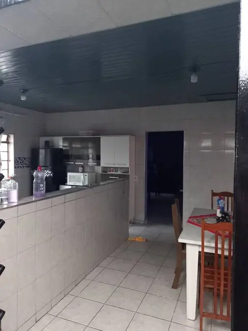 Foto 3 de Casa com 4 quartos à venda, 300m2 em Parque São Luiz, Jundiai - SP