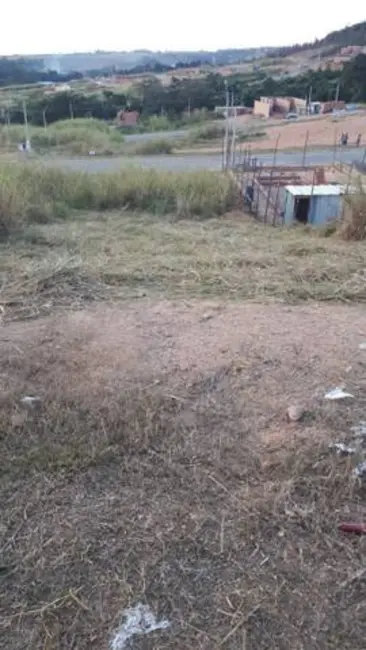 Foto 2 de Terreno / Lote à venda, 250m2 em Itupeva - SP