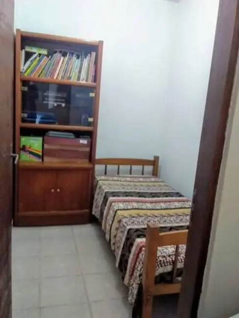 Casa com 3 quartos à venda, 278m2 em Jardim Santhiago, Campo Limpo Paulista - SP - imagem 4 Foto 4 de Casa com 3 quartos à venda, 278m2 em Jardim Santhiago, Campo Limpo Paulista - SP