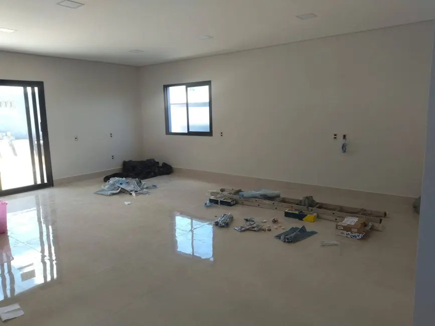 Foto 2 de Casa com 3 quartos à venda, 245m2 em Itupeva - SP