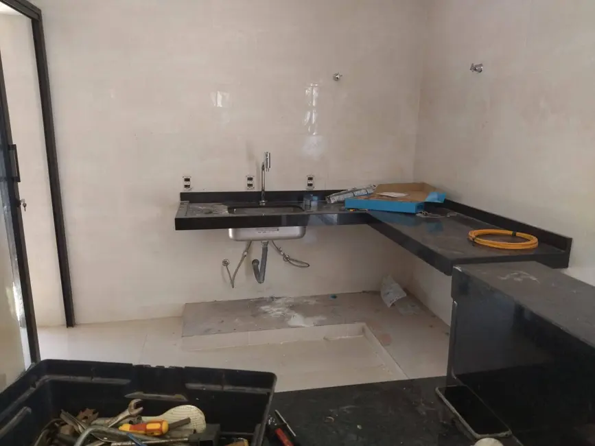 Foto 3 de Casa com 3 quartos à venda, 245m2 em Itupeva - SP