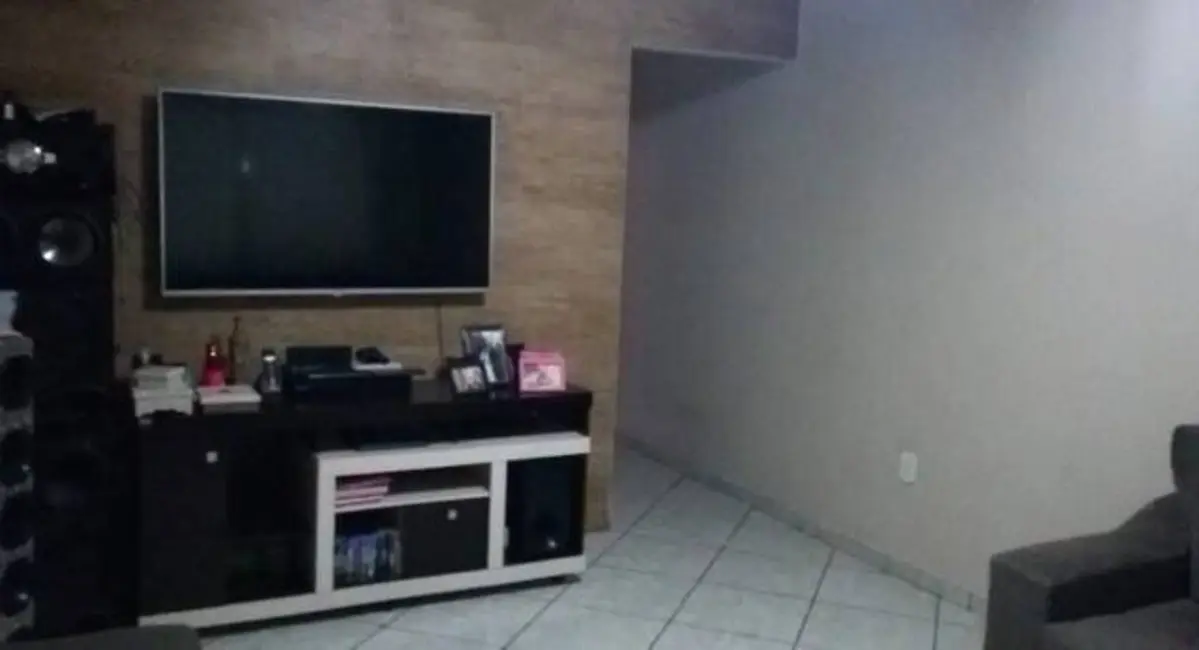 Foto 2 de Sobrado com 2 quartos à venda, 160m2 em Conjunto Habitacional São José, Campo Limpo Paulista - SP