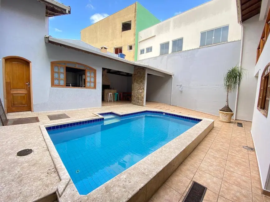 Casa com 4 quartos à venda, 362m2 em Itupeva - SP - imagem 6 Foto 6 de Casa com 4 quartos à venda, 362m2 em Itupeva - SP