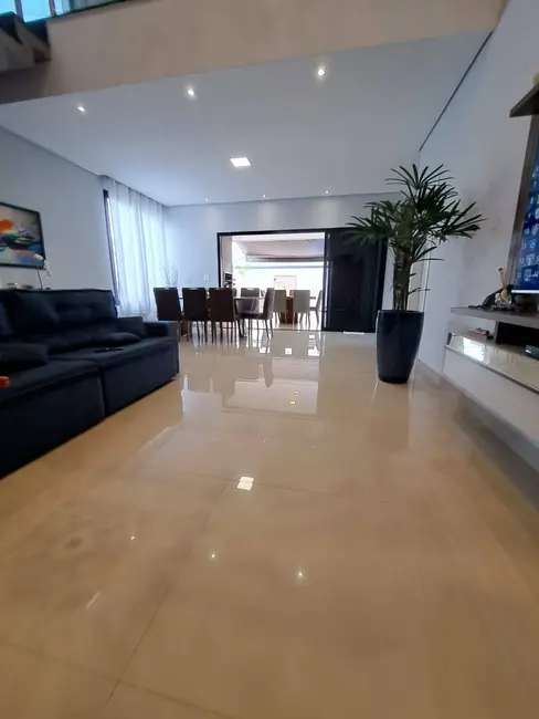 Foto 3 de Casa de Condomínio com 3 quartos à venda, 220m2 em Itupeva - SP