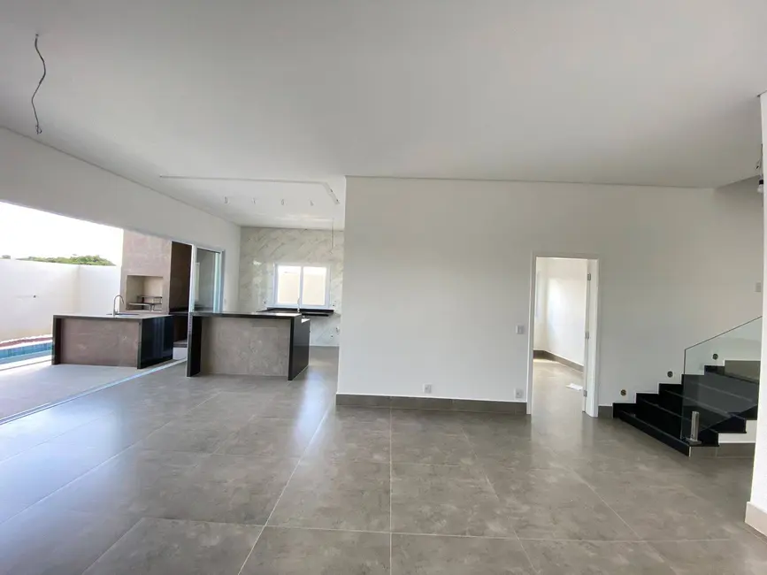 Casa com 4 quartos à venda, 260m2 em Itupeva - SP - imagem 5 Foto 5 de Casa com 4 quartos à venda, 260m2 em Itupeva - SP