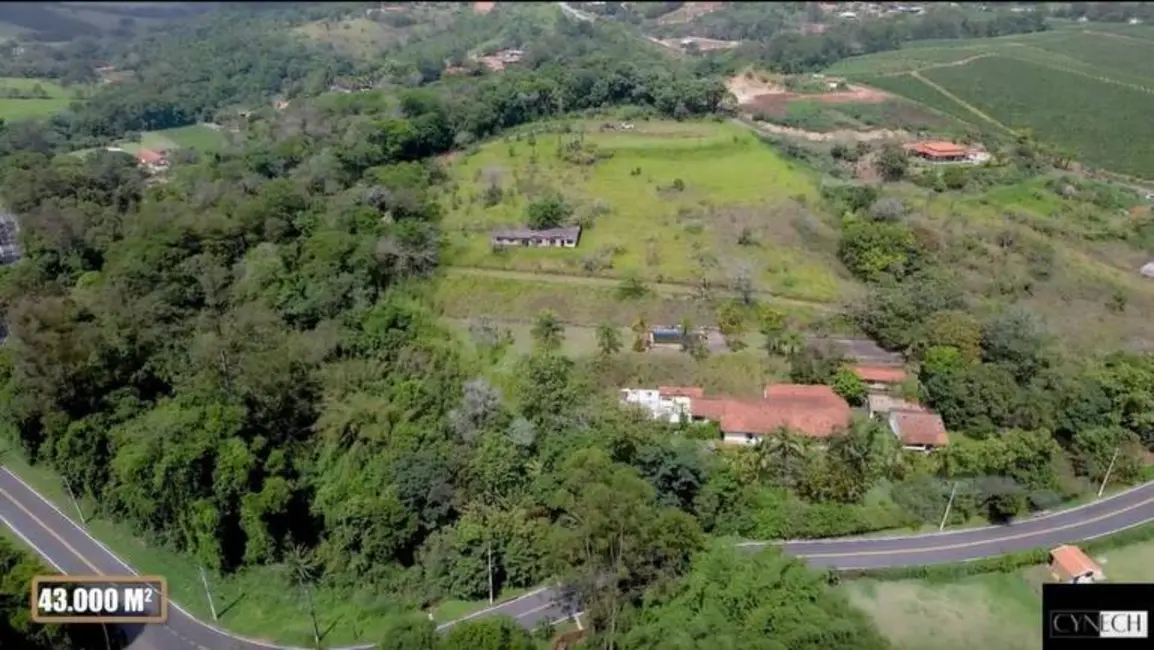 Foto 1 de Terreno / Lote à venda, 430000m2 em Louveira - SP