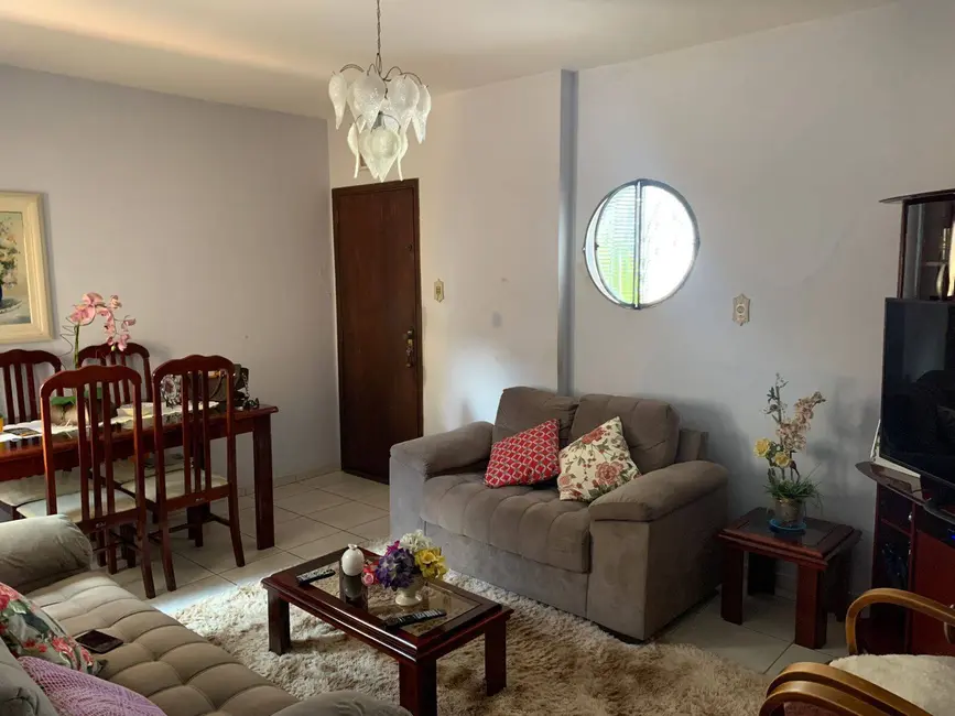 Foto 2 de Casa com 2 quartos à venda, 95m2 em Vila Graff, Jundiai - SP