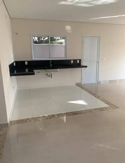 Casa de Condomínio à venda, 220m2 em Chácara Morada Mediterrânea, Jundiai - SP - imagem 6 Foto 6 de Casa de Condomínio à venda, 220m2 em Chácara Morada Mediterrânea, Jundiai - SP