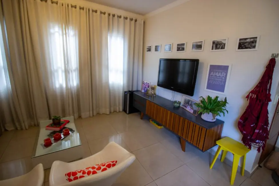 Foto 2 de Casa com 3 quartos à venda, 165m2 em Itupeva - SP