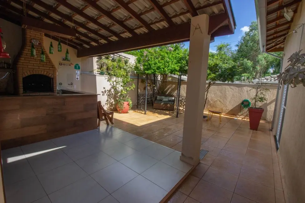 Foto 1 de Casa com 3 quartos à venda, 165m2 em Itupeva - SP